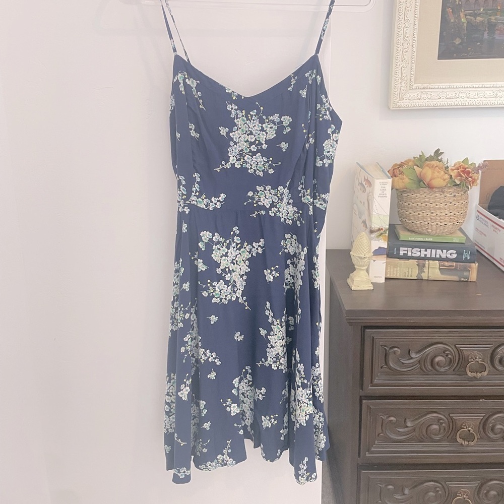 Old Navy Floral Thin Strap mini Dress Size L blue